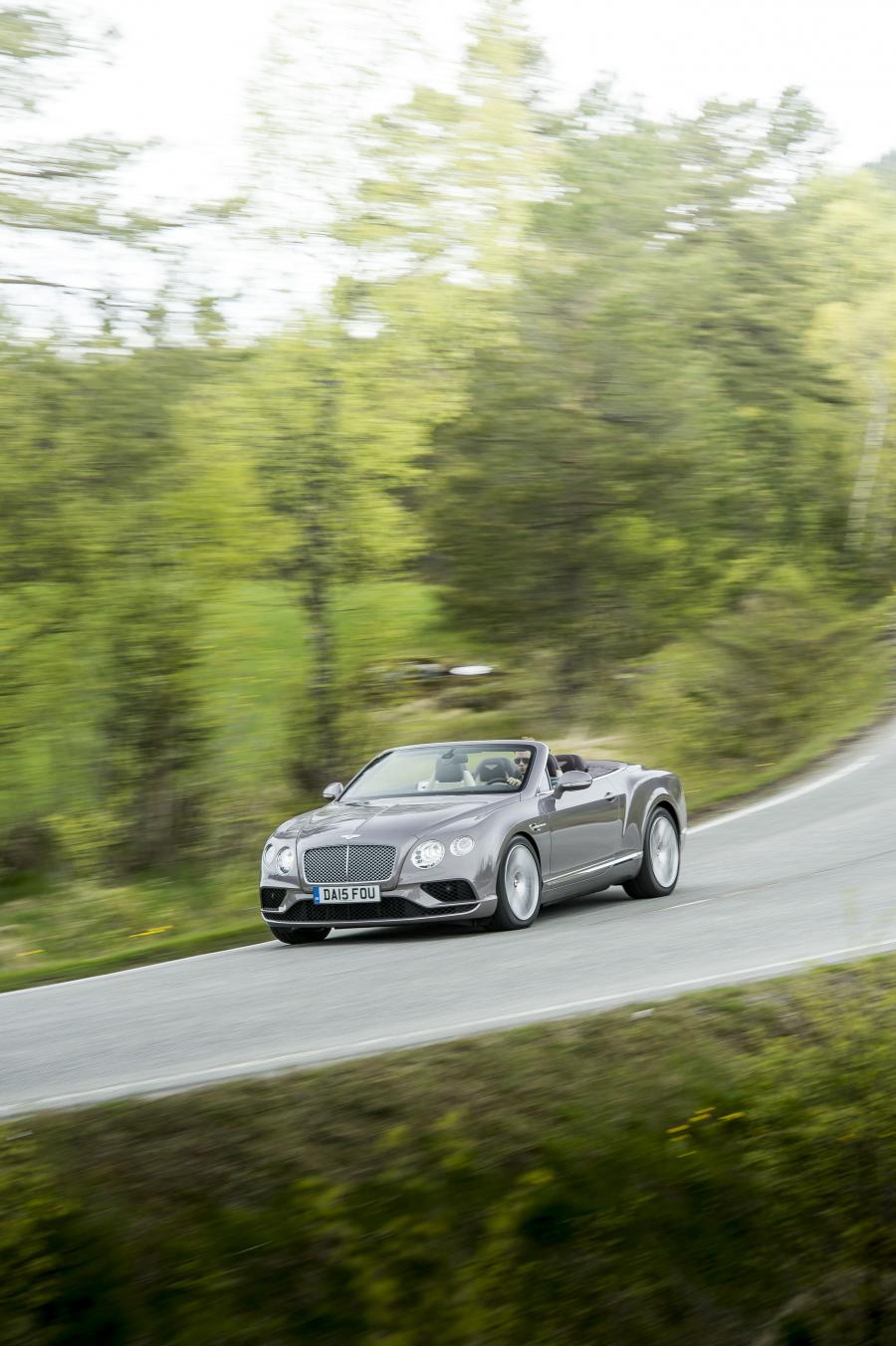  Bentley Continental GT V8 Convertible 2015 года  (фото 7 из 8)